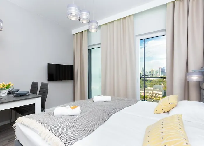 Warsaw Prymasa Tysiaclecia Business Centre By Noclegi Renters