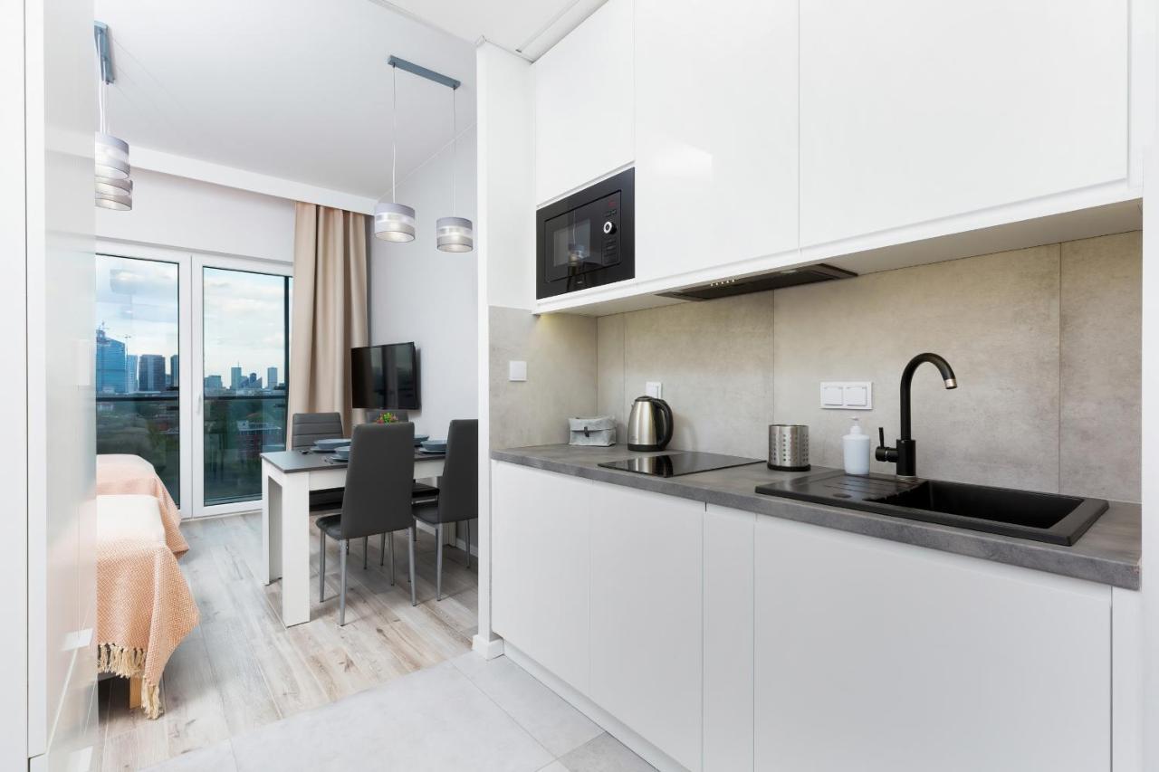 Prymasa Tysiaclecia Business Centre By Renters * Warszawa