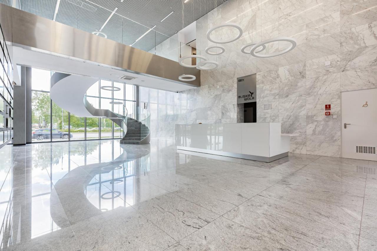 Prymasa Tysiaclecia Business Centre By Renters Leilighet Warszawa