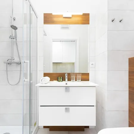 Warsaw Prymasa Tysiaclecia Business Centre By Noclegi Renters Eksteriør bilde