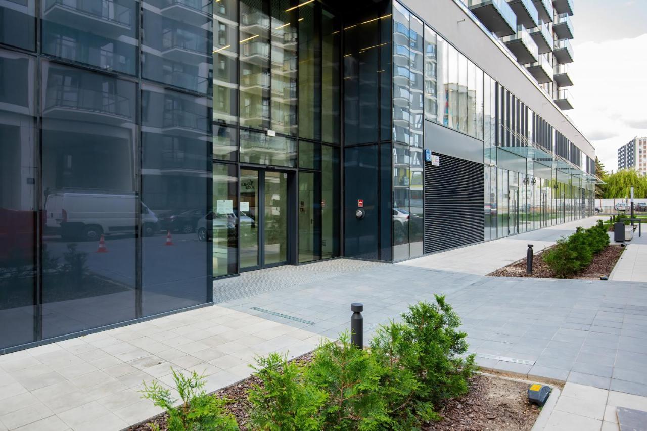 Prymasa Tysiąclecia Business Centre By Renters *